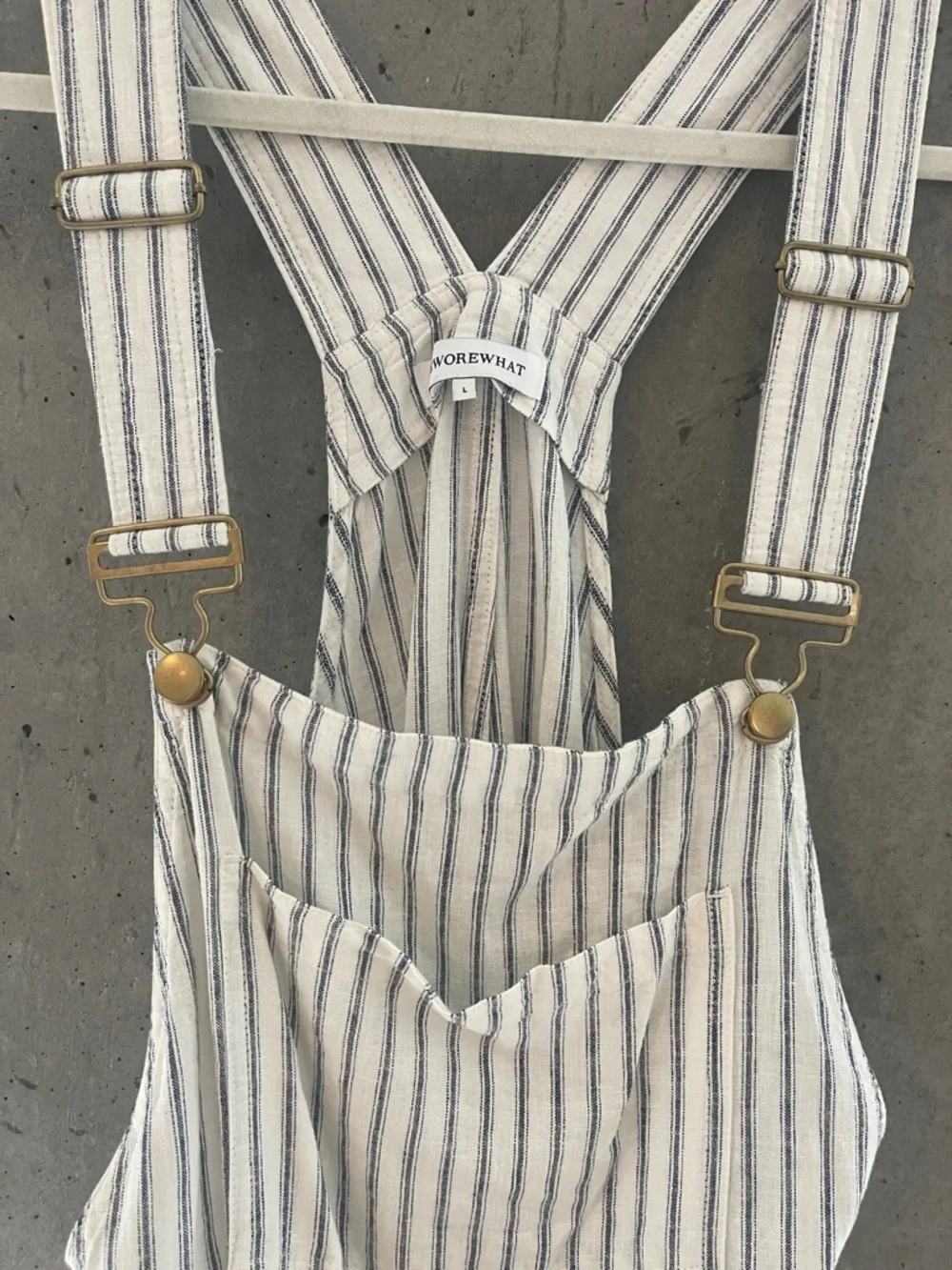 WEWOREWHAT Striped Linen Blend Playsuit In White Size L - Picture 4 of 7